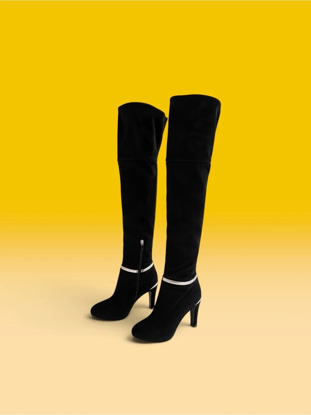 Fendi Black Suede Over-the-Knee Fold-Over Boots – Size 39.5 with silver trim